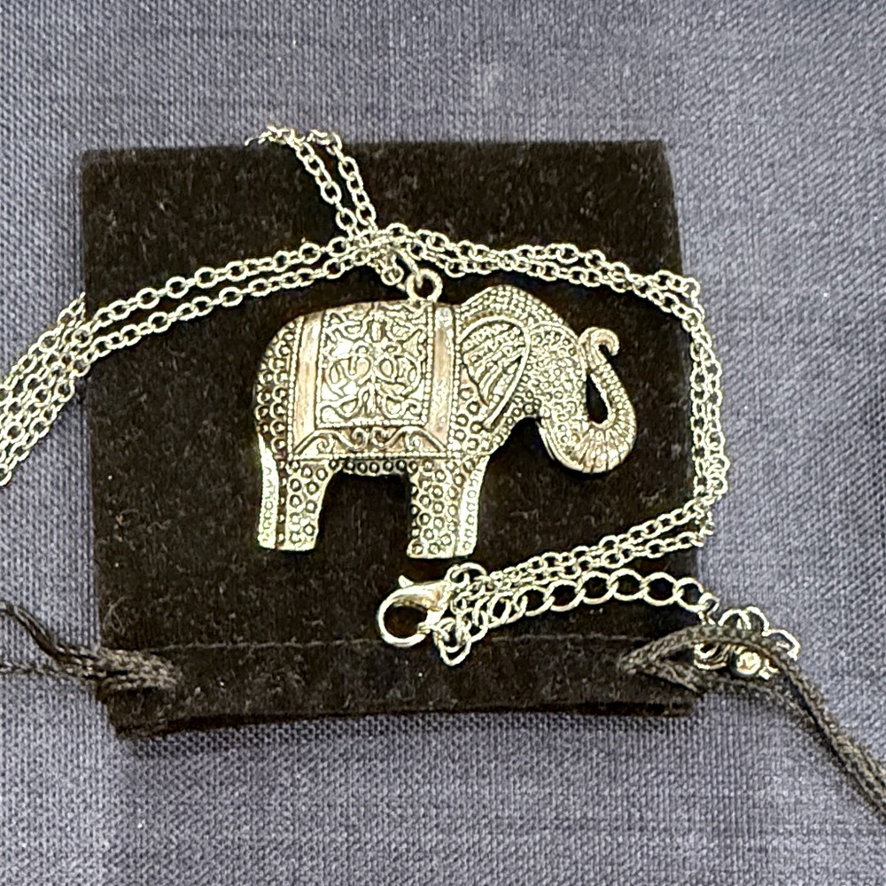 Elephant necklace